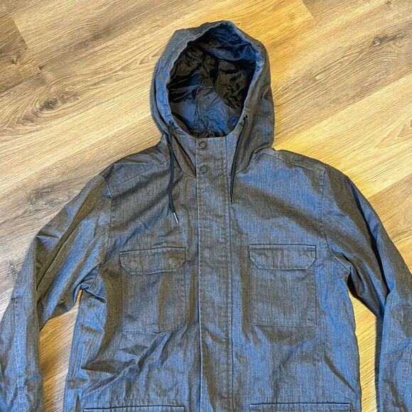 DC shoes skate mens full zip lightweigjt jacket with hood size small - Picture 2 of 10